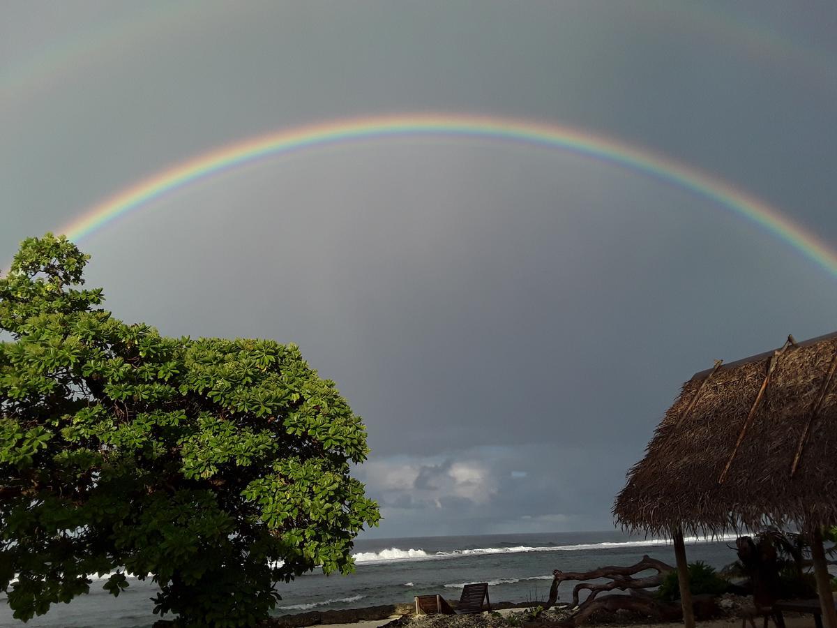Tifaifai Et Café Huahine Bed & Breakfast Fare Bagian luar foto